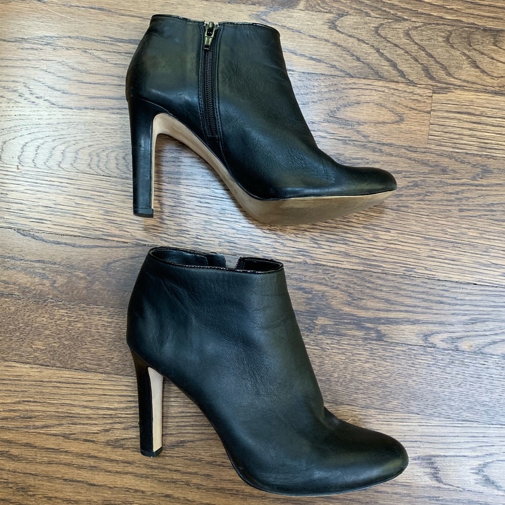 Antonio Melani Black Leather Booties